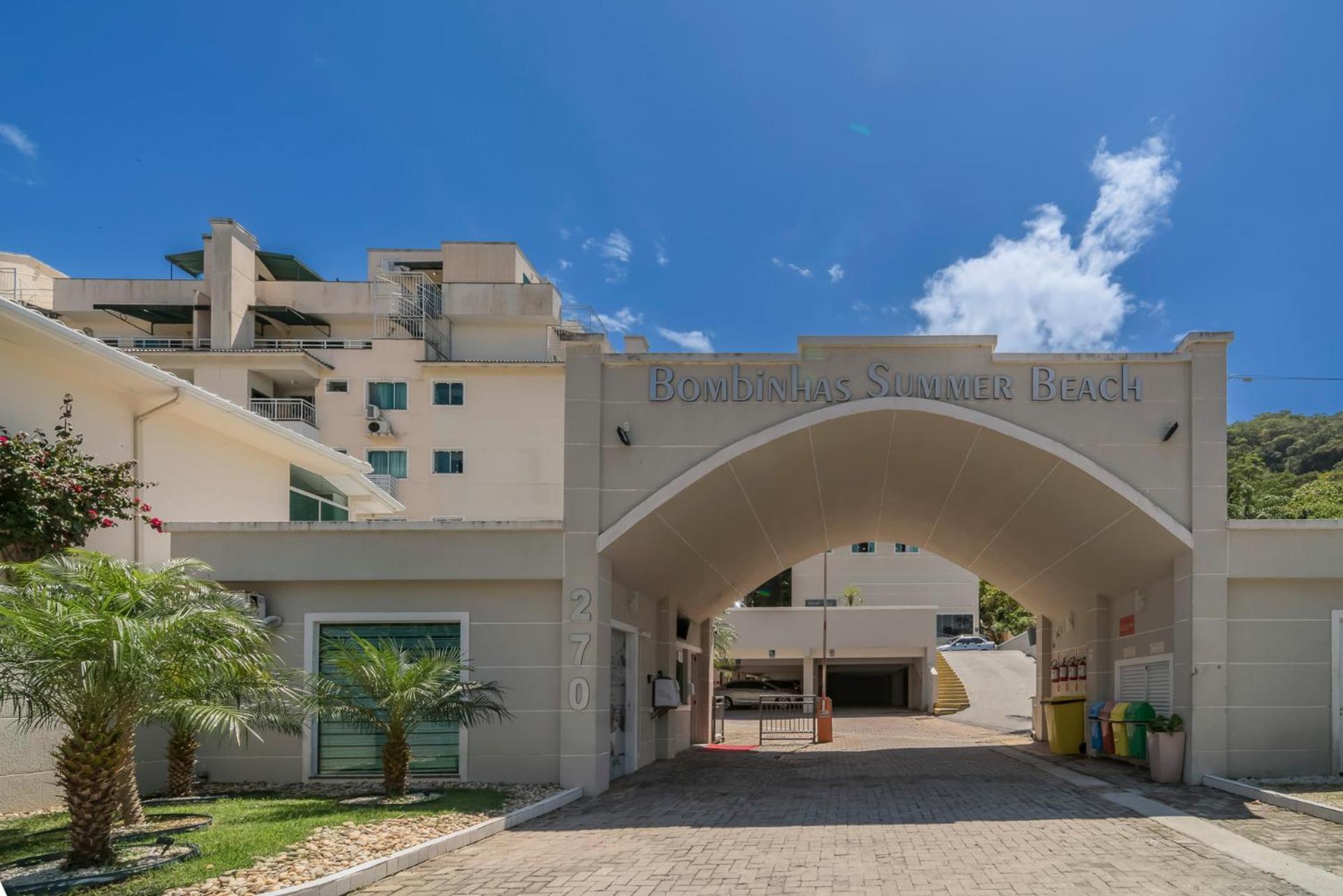 Bombinhas Summer Beach Exterior photo